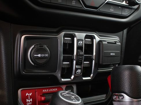 Used 2022 Jeep Gladiator Mojave image 34