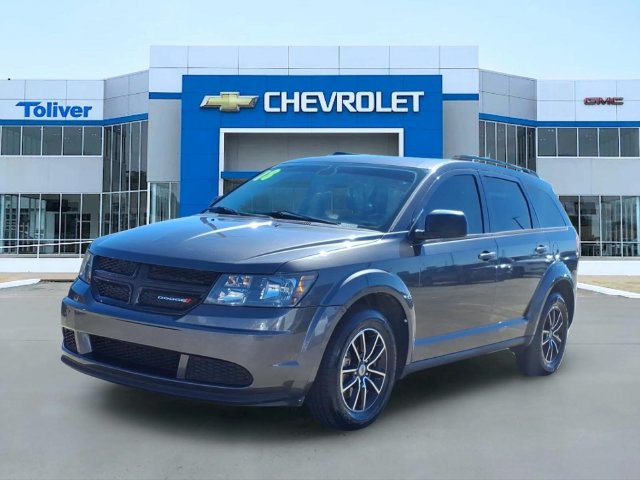 Used 2018 Dodge Journey SE w/ Blacktop Package FWD image 2