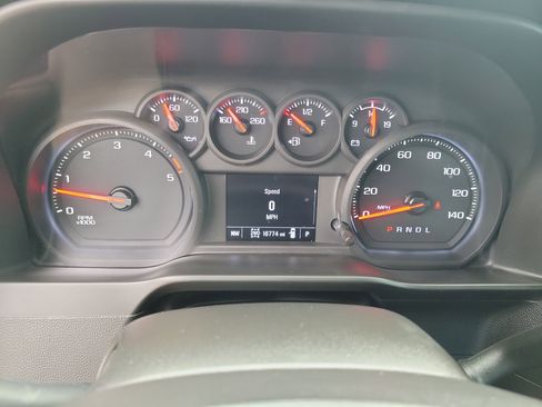 Used 2025 Chevrolet Silverado 2500 Custom w/ Custom Value Package AWD/4WD image 25