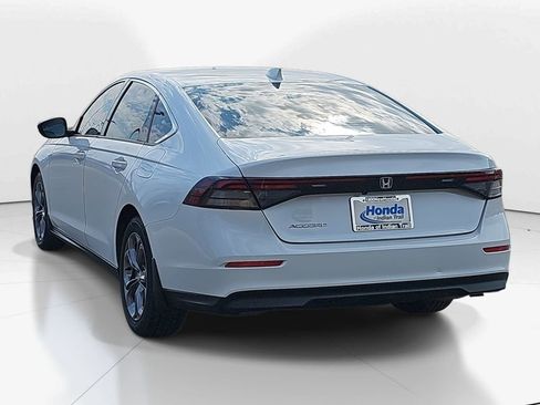 Used 2023 Honda Accord EX image 6
