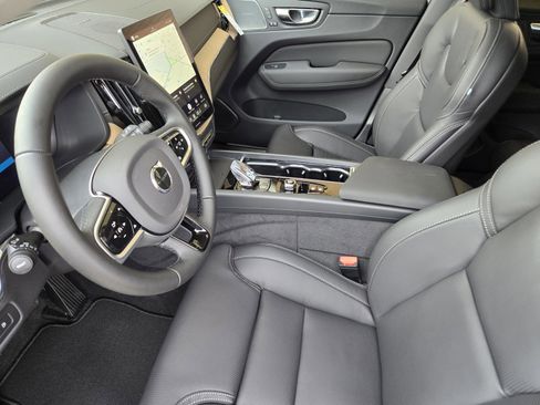 New 2026 Volvo XC60 T8 Ultra w/ Protection Package Premier AWD/4WD image 10