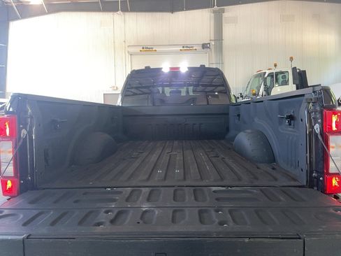 Used 2022 Ford F350 Lariat w/ Lariat Ultimate Package AWD/4WD image 22