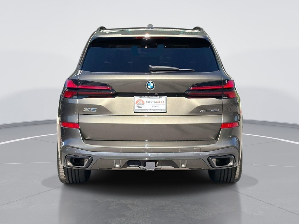 Used 2025 BMW X5 xDrive40i w/ M Sport Package AWD/4WD image 4