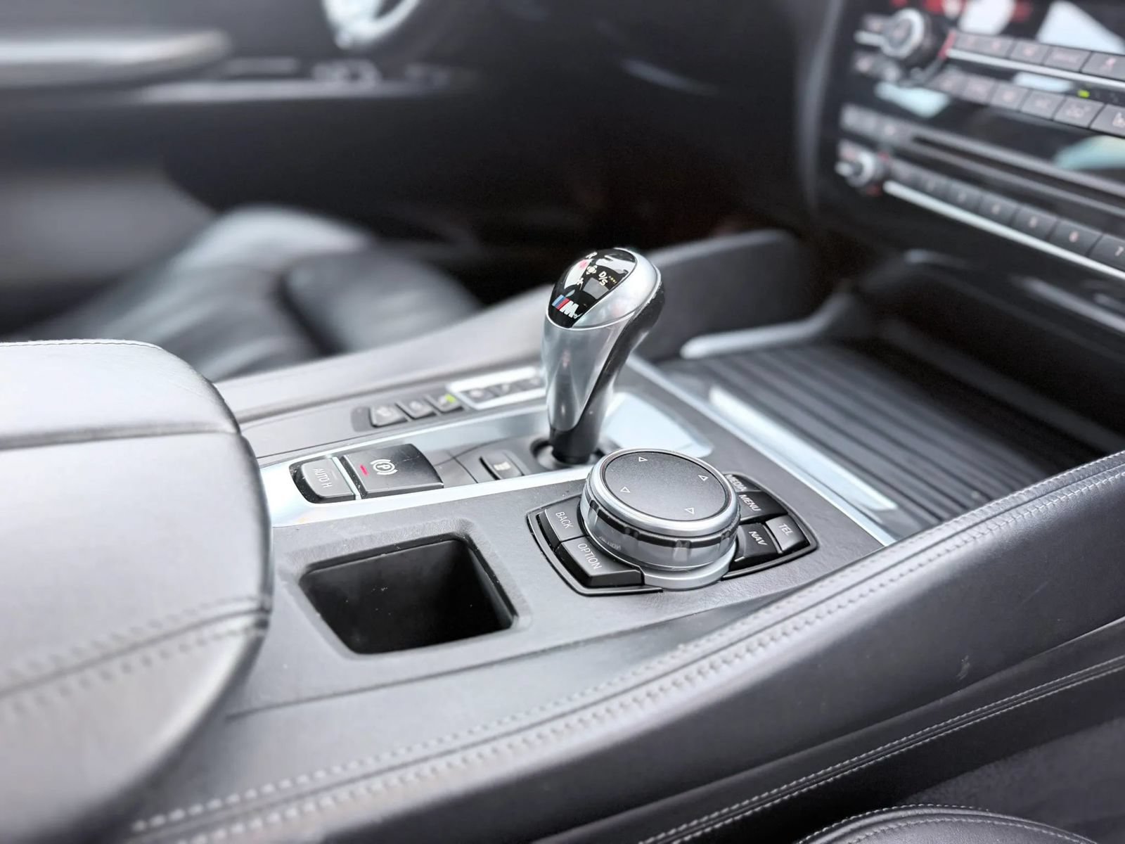 Used 2016 BMW X6 M AWD/4WD image 42