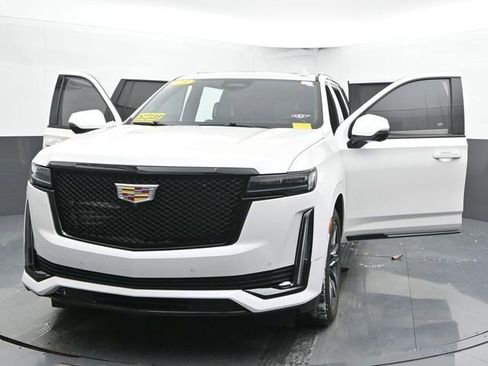 Used 2023 Cadillac Escalade ESV Sport Platinum image 59