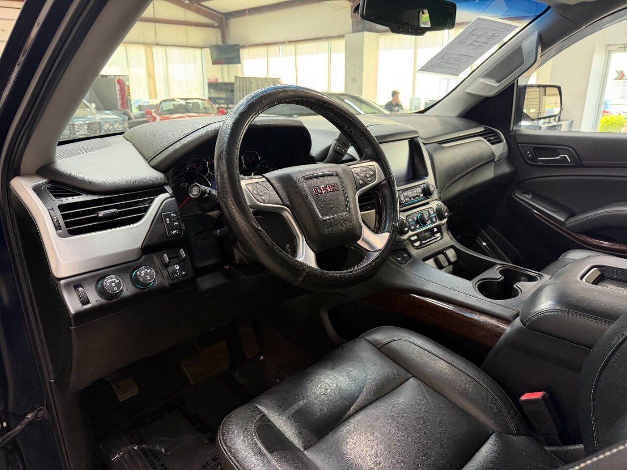 Used 2019 GMC Yukon SLT w/ HD Trailering Package AWD/4WD image 20