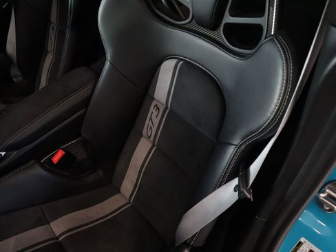 Used 2018 Porsche 911 GT3 image 41