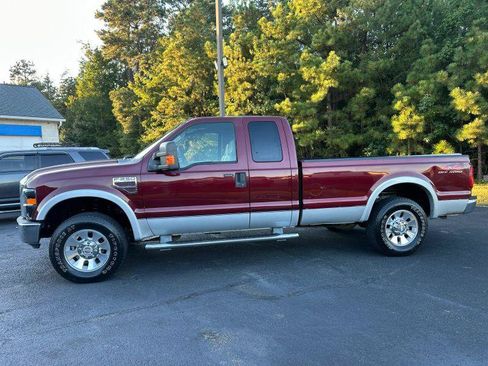 Used 2008 Ford F250 FX4 AWD/4WD image 2