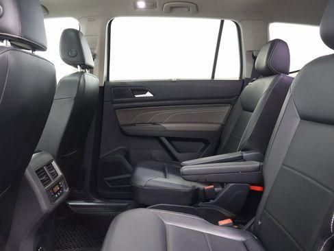 Used 2022 Volkswagen Atlas SEL R-Line image 27