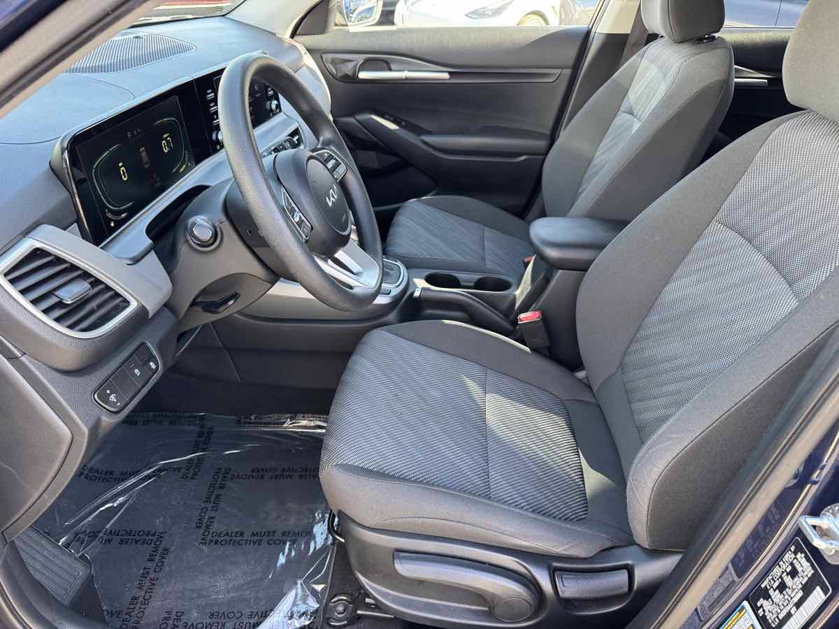 Used 2026 Kia Seltos LX FWD image 24