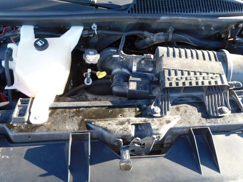 Used 2017 Chevrolet Express 3500 LT w/ LT Preferred Equipment Group image 19