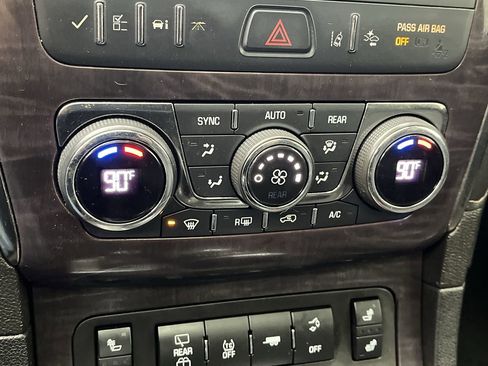 Used 2015 Buick Enclave Leather w/ Trailering Package image 20