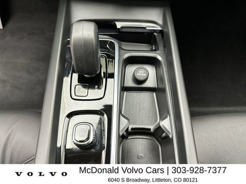 Certified 2025 Volvo XC60 B5 Plus w/ Climate Package AWD/4WD image 20