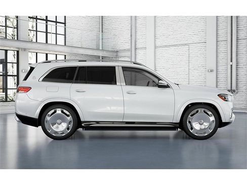 New 2026 Mercedes-Benz Maybach GLS 600 4MATIC image 16