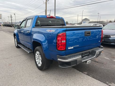 Used 2022 Chevrolet Colorado LT w/ Chrome Appearance Package image 3