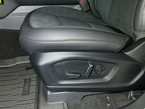 New 2026 Ford Explorer Tremor w/ Tremor Ultimate Package AWD/4WD image 17