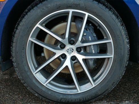 Used 2022 Porsche Macan image 7