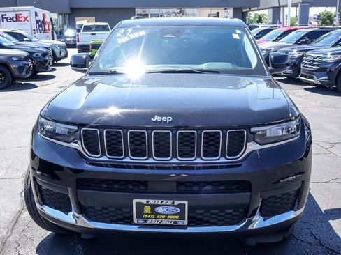 Used 2021 Jeep Grand Cherokee L Laredo w/ Luxury Tech Group I AWD/4WD image 4