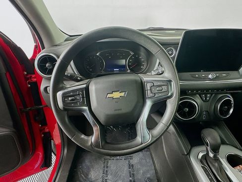 Used 2023 Chevrolet Blazer LT image 17