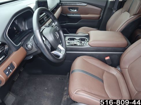 Used 2023 Honda Pilot Elite image 16