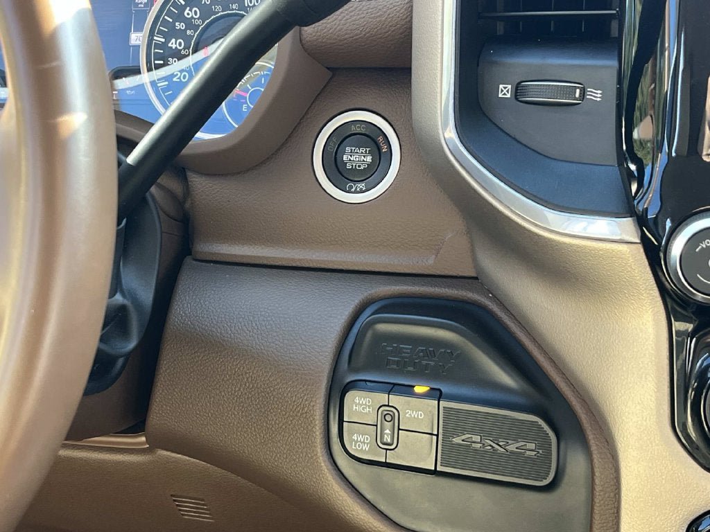 Used 2022 RAM 2500 Laramie AWD/4WD image 15