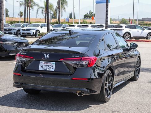 Used 2024 Honda Civic Sport image 11