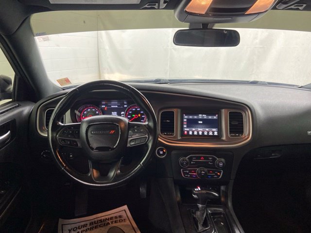 Used 2022 Dodge Charger SXT RWD image 14