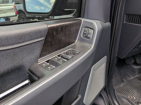 Used 2021 Ford F150 Lariat w/ Equipment Group 502A High image 19