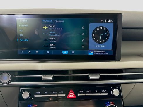 New 2026 Hyundai Tucson SEL image 11