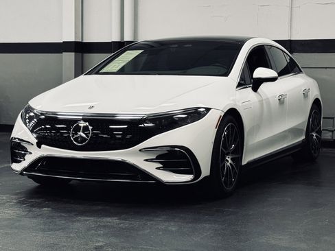 Certified 2023 Mercedes-Benz EQS 580 4MATIC Sedan image 7