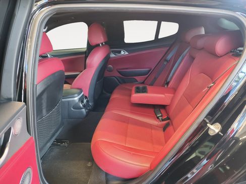 Used 2019 Kia Stinger GT1 RWD image 23