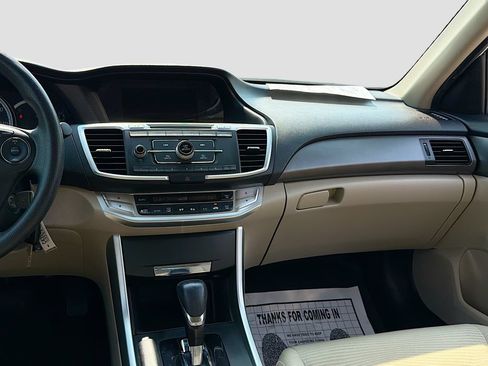 Used 2014 Honda Accord LX image 28