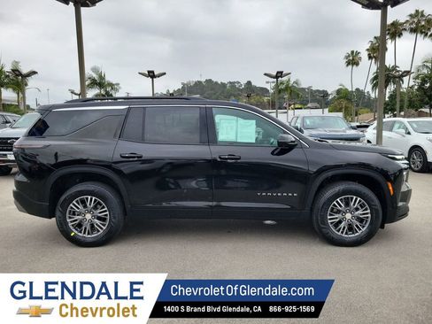 Certified 2024 Chevrolet Traverse LT AWD/4WD image 11