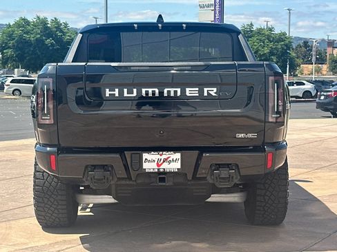 Used 2025 GMC Hummer EV 2X w/ Extreme Off-Road Package AWD/4WD image 5
