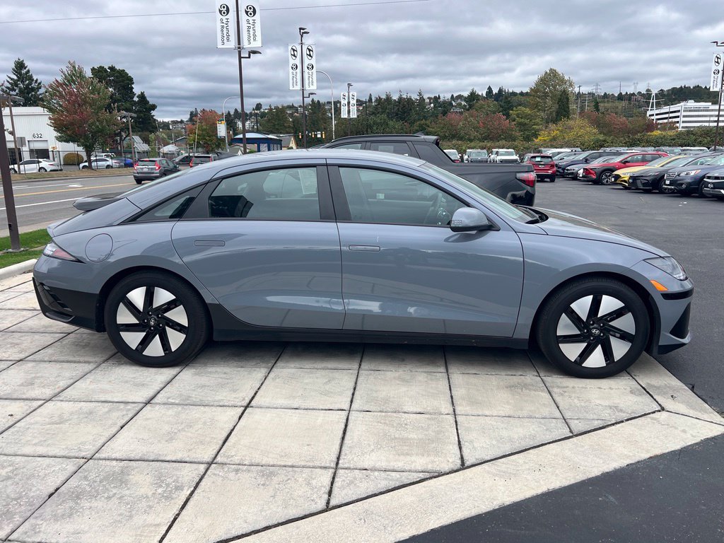Certified 2025 Hyundai Ioniq 6 SE AWD/4WD image 6