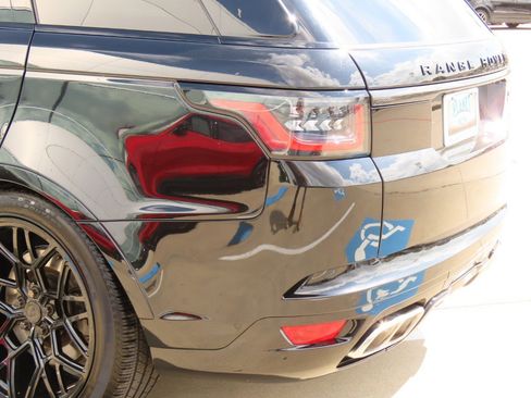 Used 2021 Land Rover Range Rover Sport SVR Carbon Edition image 19