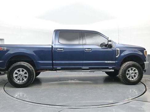 Used 2019 Ford F250 XLT w/ XLT Premium Package image 15
