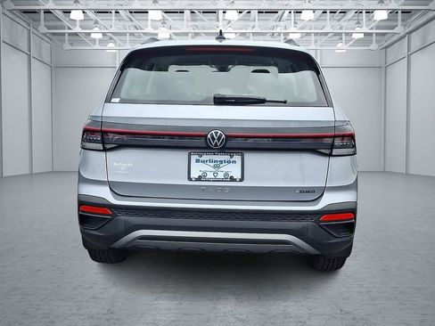 Certified 2025 Volkswagen Taos S AWD/4WD image 5
