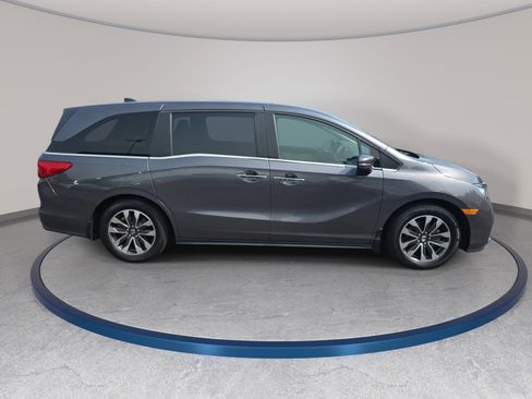 Used 2024 Honda Odyssey EX-L image 4