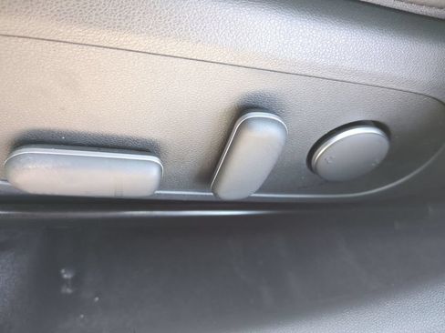 New 2026 Hyundai Kona SEL Premium FWD image 23