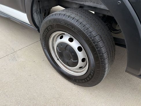 Used 2023 Ford Transit 250 Medium Roof w/ Load Area Protection Package image 4