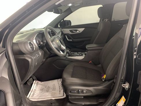 Used 2022 Chevrolet Blazer LT FWD image 15
