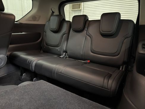 Certified 2025 INFINITI QX80 Pure image 32