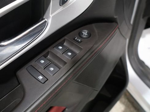 Used 2015 Chevrolet Equinox LT w/ Driver Convenience Package image 14