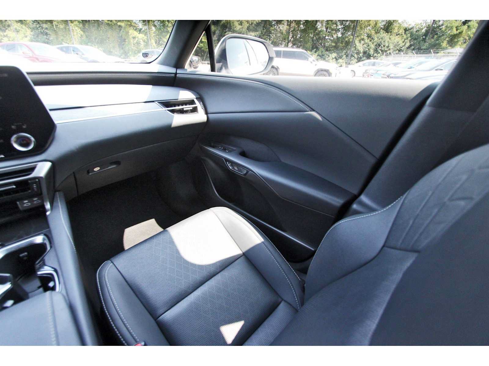 Used 2024 Lexus RX 350 Premium Plus w/ Convenience Package FWD image 8