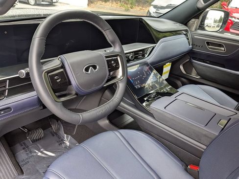 New 2027 INFINITI QX80 Sensory AWD/4WD image 14