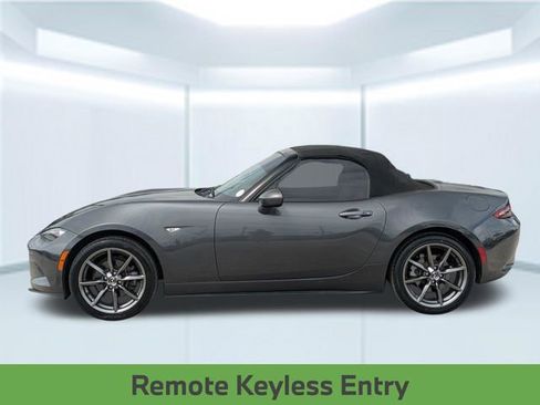 Used 2016 MAZDA MX-5 Miata Grand Touring RWD image 2