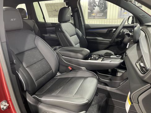 New 2026 Buick Enclave Sport Touring w/ Power Package image 19