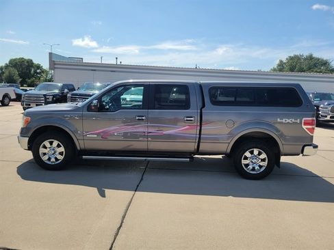 Used 2012 Ford F150 Lariat w/ Lariat Chrome Pkg image 9