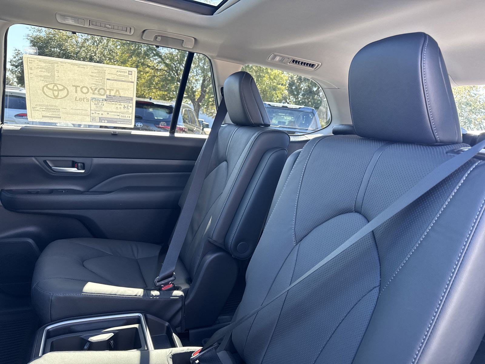 New 2025 Toyota Grand Highlander AWD Hybrid image 26